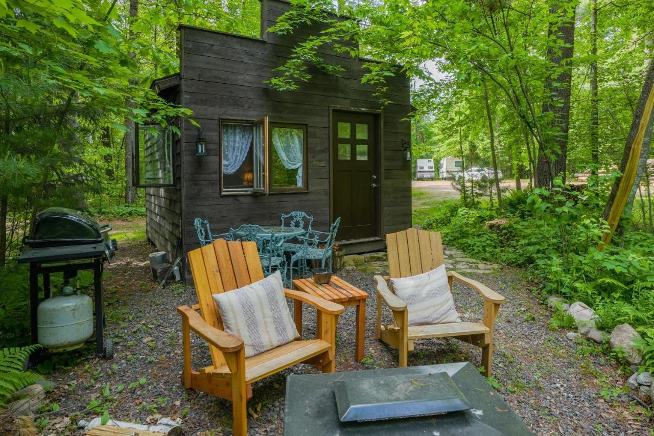 Vintage Wild West Tiny Hotel In The Woods! Pine City Zewnętrze zdjęcie